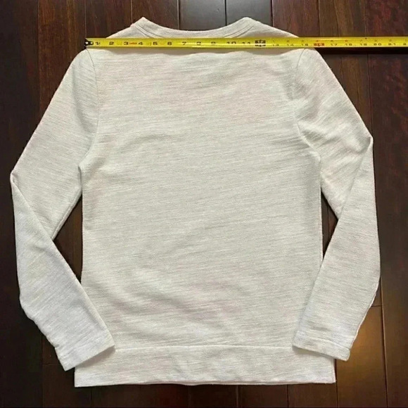 Walt Disney World Disney Parks Magic Kingdom Castle Sweatshirt Ivory Grey XS - Picture 12 of 16